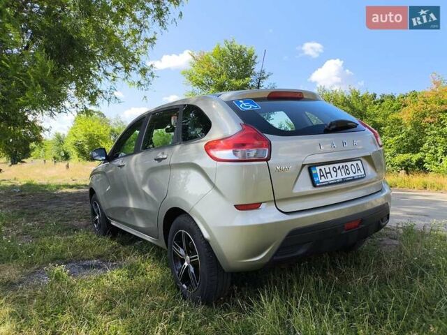 Сірий ВАЗ XRay, об'ємом двигуна 1.6 л та пробігом 30 тис. км за 10000 $, фото 19 на Automoto.ua