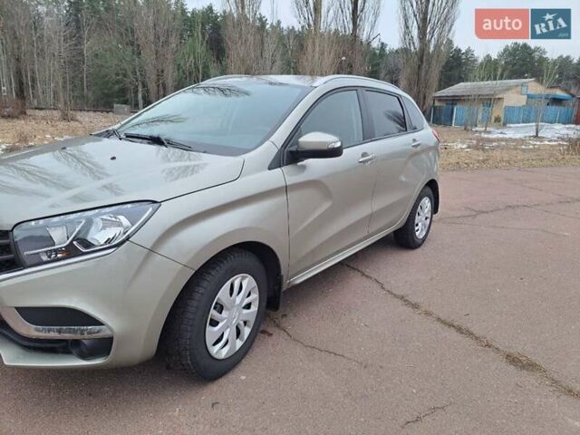 Сірий ВАЗ XRay, об'ємом двигуна 1.6 л та пробігом 15 тис. км за 10000 $, фото 7 на Automoto.ua