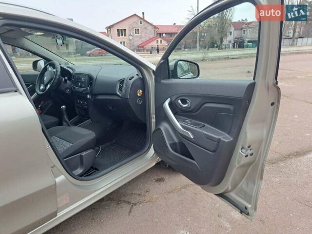 Сірий ВАЗ XRay, об'ємом двигуна 1.6 л та пробігом 15 тис. км за 10000 $, фото 14 на Automoto.ua