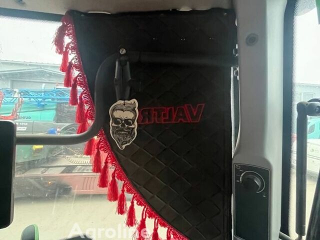 Красный Valtra Другая, объемом двигателя 0 л и пробегом 0 тыс. км за 110601 $, фото 19 на Automoto.ua