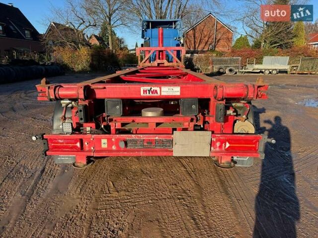 Красный Van Hool 3-АС, объемом двигателя 0 л и пробегом 355 тыс. км за 12623 $, фото 14 на Automoto.ua