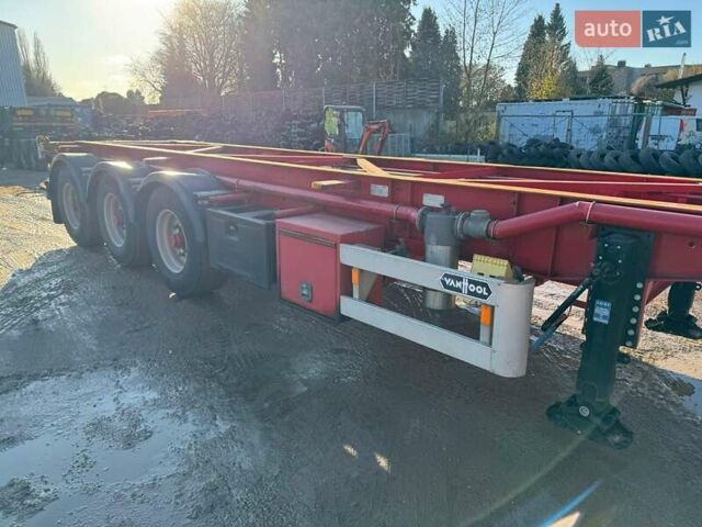 Красный Van Hool 3-АС, объемом двигателя 0 л и пробегом 355 тыс. км за 12623 $, фото 19 на Automoto.ua