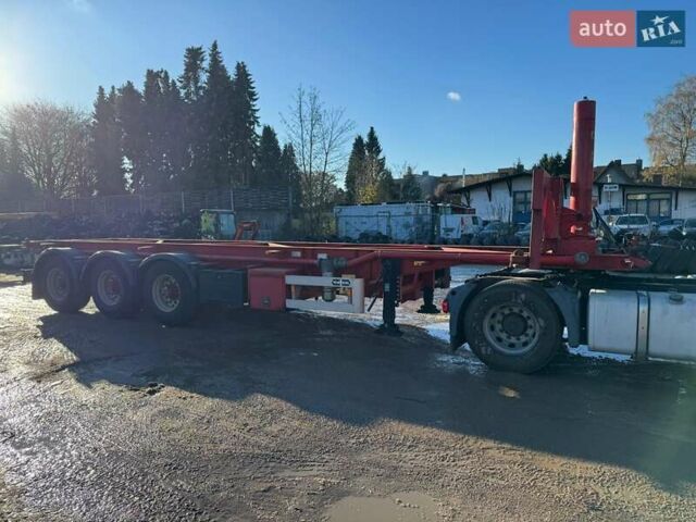 Красный Van Hool 3-АС, объемом двигателя 0 л и пробегом 355 тыс. км за 12623 $, фото 22 на Automoto.ua