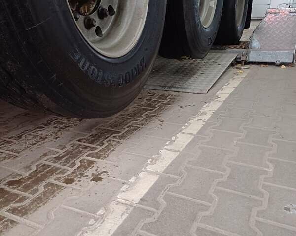 Сірий Van Hool 3-АС, об'ємом двигуна 0 л та пробігом 355 тис. км за 10388 $, фото 1 на Automoto.ua