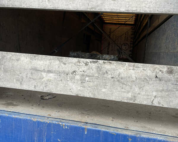 Синій Van Hool 3Б0011, об'ємом двигуна 0 л та пробігом 0 тис. км за 3500 $, фото 8 на Automoto.ua