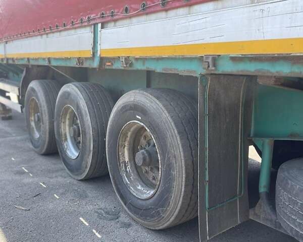 Зеленый Van Hool 3B1057, объемом двигателя 0 л и пробегом 500 тыс. км за 4500 $, фото 3 на Automoto.ua