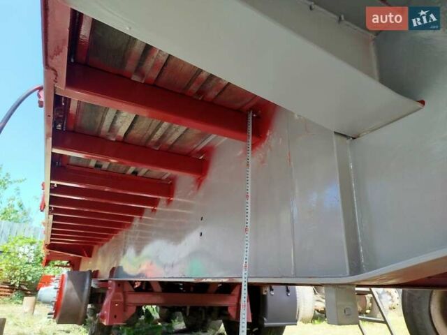 Красный Van Hool 3B2011, объемом двигателя 0 л и пробегом 737 тыс. км за 5500 $, фото 12 на Automoto.ua