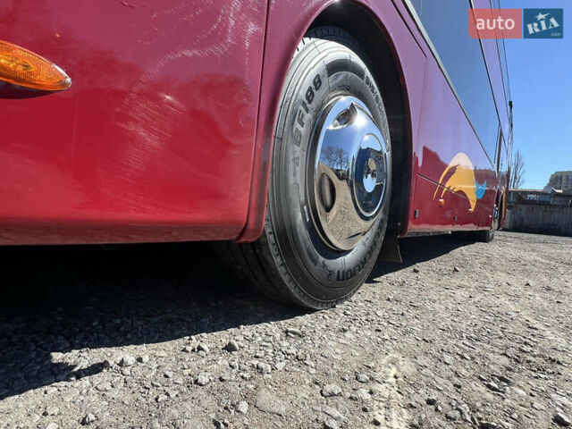 Красный Van Hool 927, объемом двигателя 12.8 л и пробегом 650 тыс. км за 70000 $, фото 51 на Automoto.ua