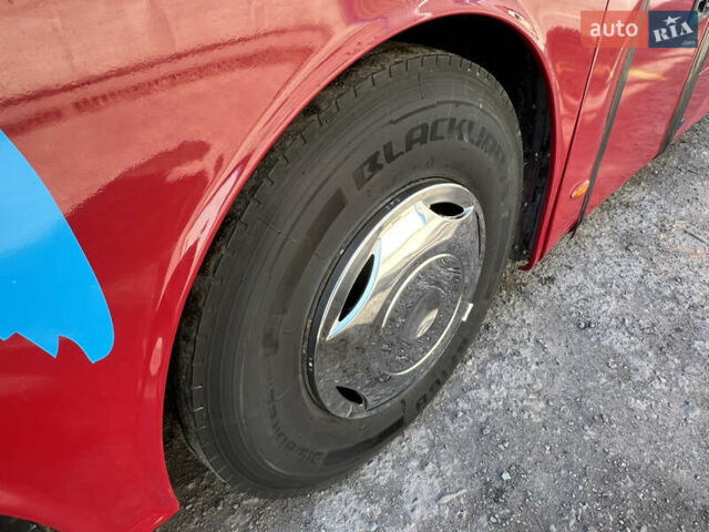 Красный Van Hool 927, объемом двигателя 12.8 л и пробегом 650 тыс. км за 70000 $, фото 60 на Automoto.ua