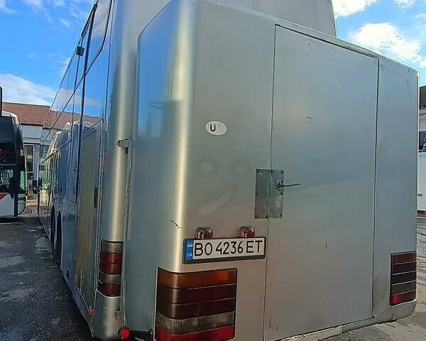 Серый Van Hool 927, объемом двигателя 12.82 л и пробегом 990 тыс. км за 27000 $, фото 3 на Automoto.ua