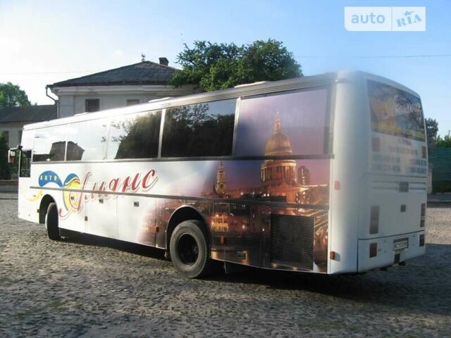 Белый Van Hool Акрон, объемом двигателя 12 л и пробегом 471 тыс. км за 11500 $, фото 1 на Automoto.ua