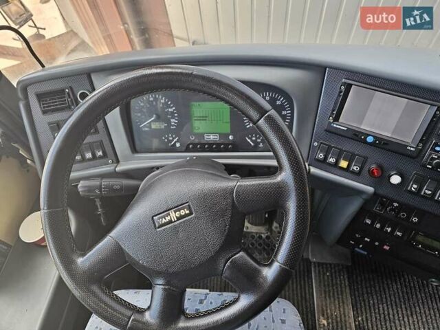 Білий Van Hool Акрон, об'ємом двигуна 12.9 л та пробігом 420 тис. км за 77000 $, фото 5 на Automoto.ua