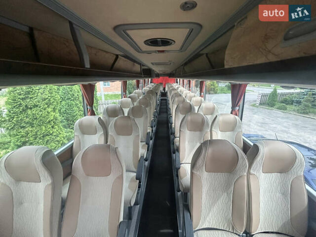 Бежевий Van Hool Акрон, об'ємом двигуна 12.9 л та пробігом 360 тис. км за 110000 $, фото 9 на Automoto.ua