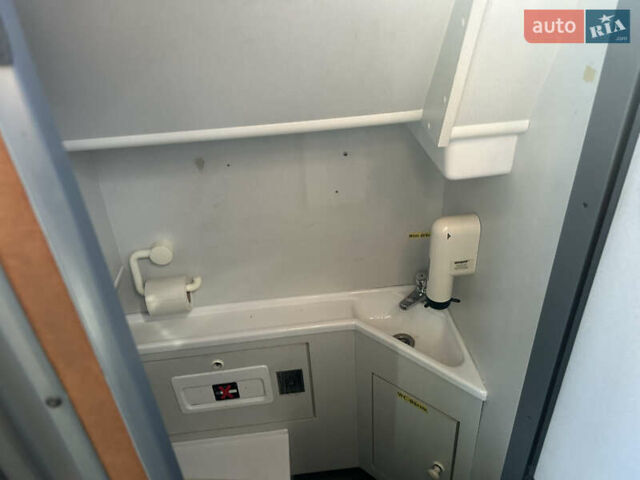 Бежевий Van Hool Акрон, об'ємом двигуна 12.9 л та пробігом 360 тис. км за 110000 $, фото 15 на Automoto.ua