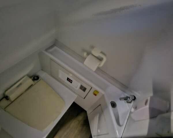 Фиолетовый Van Hool Акрон, объемом двигателя 12.9 л и пробегом 736 тыс. км за 115000 $, фото 20 на Automoto.ua