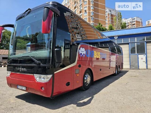 Красный Van Hool Акрон, объемом двигателя 12.9 л и пробегом 820 тыс. км за 170000 $, фото 1 на Automoto.ua