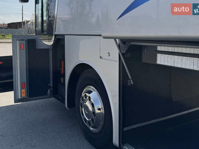 Серый Van Hool Акрон, объемом двигателя 10.5 л и пробегом 900 тыс. км за 100000 $, фото 11 на Automoto.ua