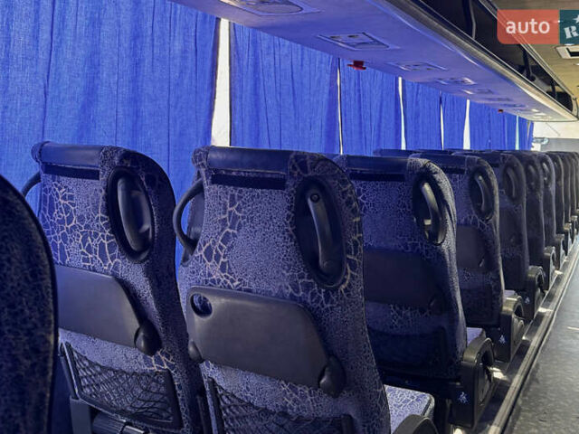 Серый Van Hool Акрон, объемом двигателя 10.5 л и пробегом 900 тыс. км за 100000 $, фото 48 на Automoto.ua