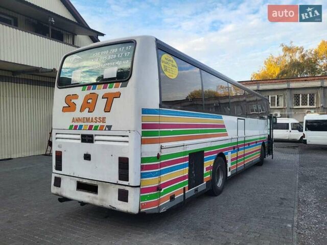 Оранжевый Van Hool Акрон, объемом двигателя 14 л и пробегом 999 тыс. км за 9900 $, фото 2 на Automoto.ua