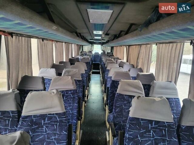 Оранжевый Van Hool Акрон, объемом двигателя 14 л и пробегом 999 тыс. км за 9900 $, фото 5 на Automoto.ua