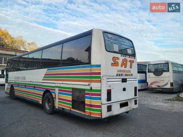 Оранжевый Van Hool Акрон, объемом двигателя 14 л и пробегом 999 тыс. км за 9900 $, фото 3 на Automoto.ua
