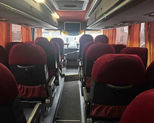 Белый Van Hool Атлано, объемом двигателя 12.8 л и пробегом 150 тыс. км за 45000 $, фото 14 на Automoto.ua