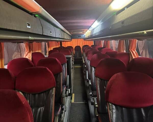 Белый Van Hool Атлано, объемом двигателя 12.8 л и пробегом 150 тыс. км за 45000 $, фото 12 на Automoto.ua