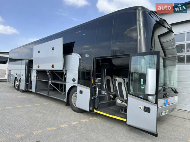 Серый Van Hool Атлано, объемом двигателя 12.9 л и пробегом 757 тыс. км за 265801 $, фото 12 на Automoto.ua