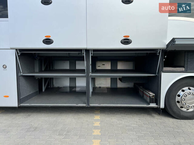 Серый Van Hool Атлано, объемом двигателя 12.9 л и пробегом 757 тыс. км за 265801 $, фото 45 на Automoto.ua