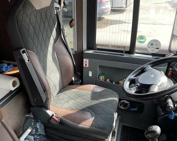 Синій Van Hool Атлано, об'ємом двигуна 12.9 л та пробігом 1000 тис. км за 85000 $, фото 5 на Automoto.ua