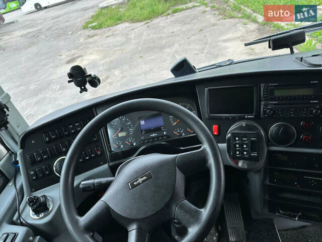 Зеленый Van Hool Атлано, объемом двигателя 12.9 л и пробегом 450 тыс. км за 290000 $, фото 9 на Automoto.ua