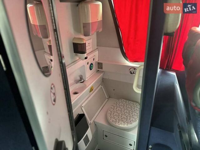 Білий Van Hool Астромєга, об'ємом двигуна 12.9 л та пробігом 556 тис. км за 157494 $, фото 15 на Automoto.ua