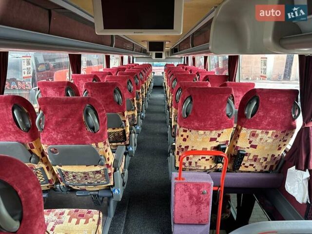 Білий Van Hool Астромєга, об'ємом двигуна 12.42 л та пробігом 25 тис. км за 147482 $, фото 24 на Automoto.ua
