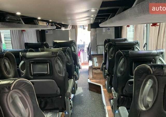 Чорний Van Hool Астромєга, об'ємом двигуна 12.9 л та пробігом 144 тис. км за 209492 $, фото 4 на Automoto.ua