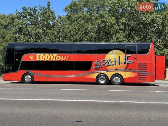 Красный Van Hool Астромега, объемом двигателя 12 л и пробегом 940 тыс. км за 225573 $, фото 2 на Automoto.ua