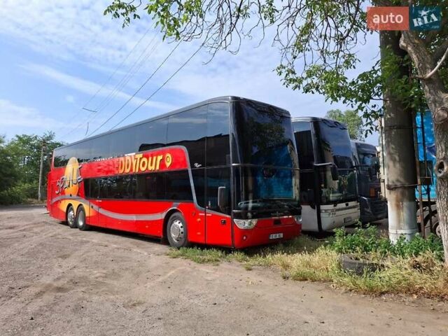 Красный Van Hool Астромега, объемом двигателя 12 л и пробегом 140 тыс. км за 284903 $, фото 1 на Automoto.ua