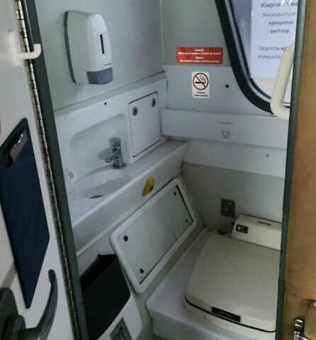 Оранжевый Van Hool Астромега, объемом двигателя 12 л и пробегом 2 тыс. км за 107000 $, фото 11 на Automoto.ua