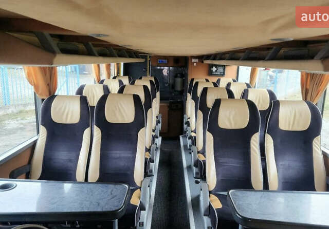 Оранжевый Van Hool Астромега, объемом двигателя 12 л и пробегом 2 тыс. км за 107000 $, фото 7 на Automoto.ua