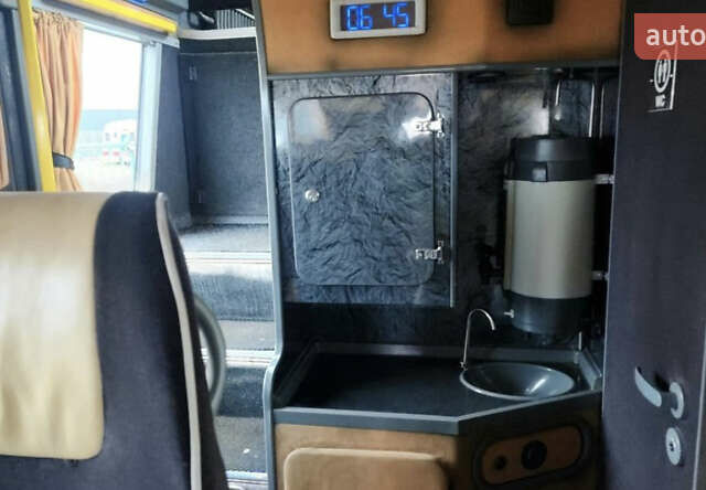 Оранжевый Van Hool Астромега, объемом двигателя 12 л и пробегом 2 тыс. км за 107000 $, фото 5 на Automoto.ua