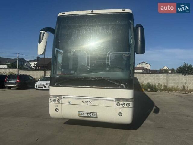 Белый Van Hool Астрон, объемом двигателя 12.9 л и пробегом 2 тыс. км за 103000 $, фото 4 на Automoto.ua