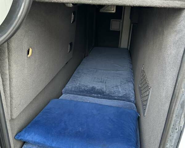 Белый Van Hool Астрон, объемом двигателя 12.42 л и пробегом 154 тыс. км за 87000 $, фото 14 на Automoto.ua