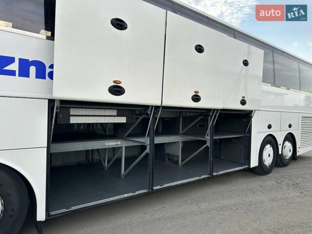 Белый Van Hool Астрон, объемом двигателя 12.42 л и пробегом 153 тыс. км за 85000 $, фото 10 на Automoto.ua