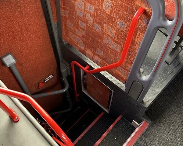 Белый Van Hool Астрон, объемом двигателя 12.42 л и пробегом 154 тыс. км за 87000 $, фото 22 на Automoto.ua