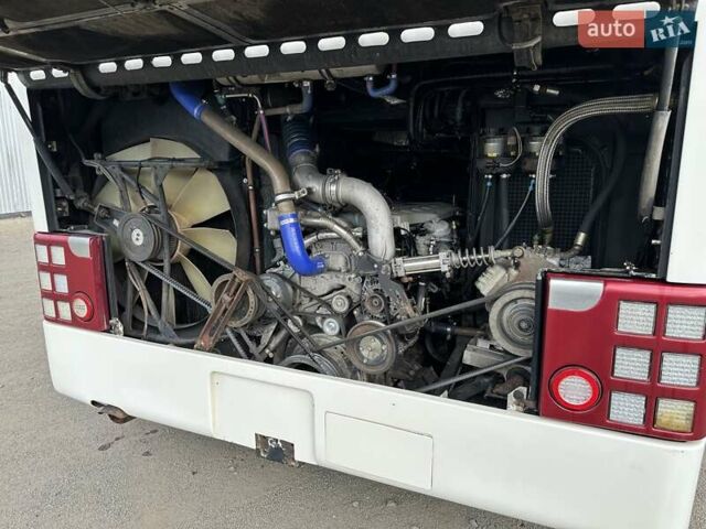 Белый Van Hool Астрон, объемом двигателя 12.42 л и пробегом 153 тыс. км за 85000 $, фото 8 на Automoto.ua