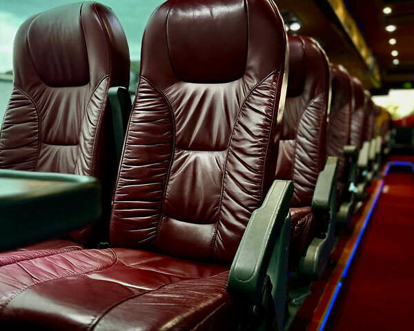 Серый Van Hool Астрон, объемом двигателя 12.9 л и пробегом 355 тыс. км за 141050 $, фото 21 на Automoto.ua