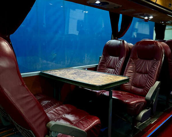 Серый Van Hool Астрон, объемом двигателя 12.9 л и пробегом 355 тыс. км за 141050 $, фото 19 на Automoto.ua