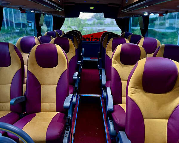 Серый Van Hool Астрон, объемом двигателя 12.9 л и пробегом 355 тыс. км за 141050 $, фото 28 на Automoto.ua
