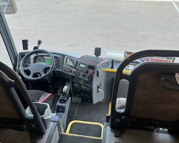 Серый Van Hool Астрон, объемом двигателя 12.4 л и пробегом 887 тыс. км за 87000 $, фото 6 на Automoto.ua