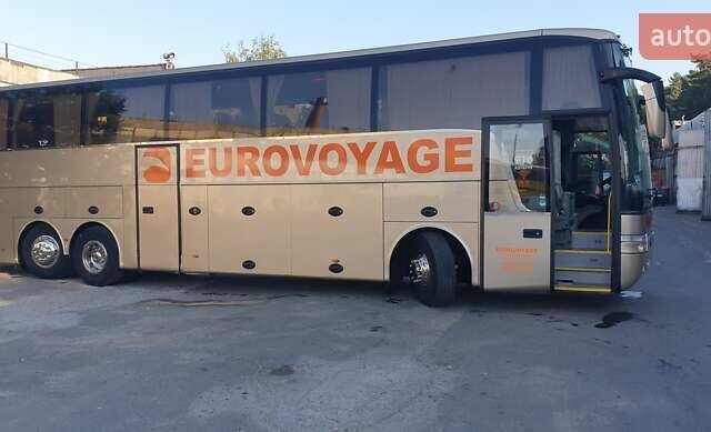 Серый Van Hool Астрон, объемом двигателя 12.4 л и пробегом 887 тыс. км за 87000 $, фото 1 на Automoto.ua