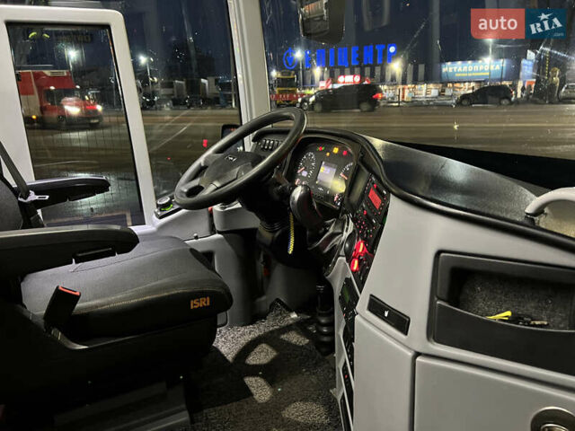 Зеленый Van Hool Астрон, объемом двигателя 12.9 л и пробегом 890 тыс. км за 205000 $, фото 46 на Automoto.ua